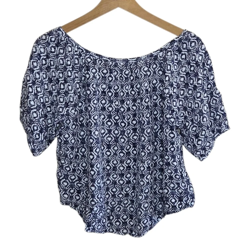 Abercrombie & Fitch | Navy White Print Boho Puff Sleeve Top Round Hem Size Small